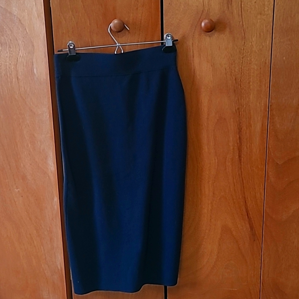 Brooks Brothers navy skirt size small
